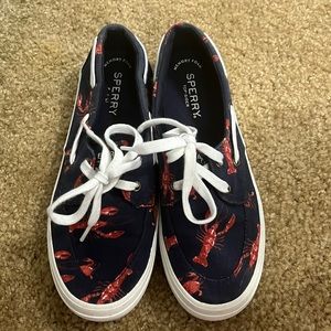 Lobster and crab printed Sperry